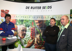 De stand van De Ruiter Seeds met rechts Marc Temmerman