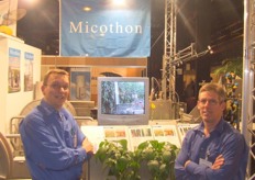 Louis van den Berg en collega van Micothon.