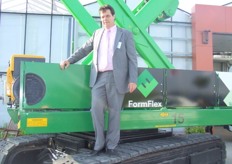 Arjan Kouwenhoven van FormFlex klom even op de profileermachine