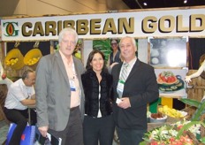 Collega Wim Geurts (www.freshplaza.com) met de mensen van Caribbean Gold