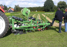 veelzijdige machine voor de ruggenteelt van aardbeien