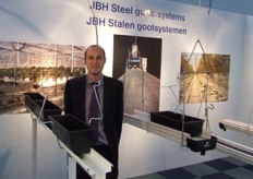 Wouter Roest van JBH Stalen gootsystemen