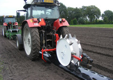 Plantgaten maken in folie