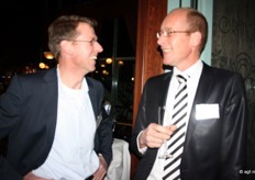 Geert Pinxterhuis (PT) en Peter Baltus (Fair Produce) lachen samen wat af