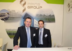 Ron in't Veen en Ronald Barten van de Prins Group. Steeds meer Nederlandse kassenbouwers weten de Fruit Logistica te vinden.