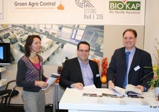 Ines van Marrewijk, Hassan El Khallib en Bert van Tol van Groen Agro Control