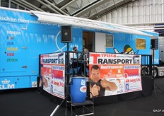 Transportradio geeft live verslag tijdens de beursdagen.