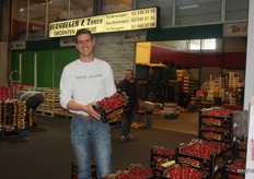 Kurt Verhagen van het gelijknamige bedrijf staat al 17 jaar op de markt. Verhaegen en Zonen biedt voornamelijk importproducten.