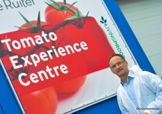 Nico van Vliet verwelkomde ons weer op het Tomato Experience Centre