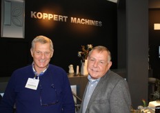 Kees Broersen van Kees Broersen Zaden op de foto met Arie Koppert van Koppert Machines