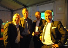 Cor van der Kaaij, Henk Hysma van Enza Zaden, Rob Bal en Dirk van der Kaaij