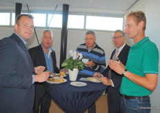 Stefan van Vliet (BDO), Johan Kors (Proeftuin Zwaagdijk), Frans Zwinkels (Frans Zwinkels projectbegeleiding & techniek), Vincent van Dijk (Rabobank Westland) en Peter Corsten (Botany)