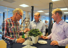 Kees Kap (Asparagus), Stefan Persoon (Inno Agro) en Remco van der Hoeven (Florpartners)