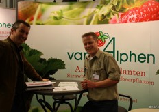 Sjoerd van Gestel van Van Alphen Aardbeienplanten