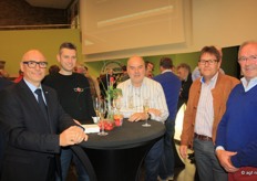 Jos van Dessel (BelOrta), Robert van Ooijen (Groenten en fruit import van Ooijen BV), Jos Jordens (Gemex), Pascal de Schrijver (Carrefour) en Hendrik Vermeeersch (Vergro)