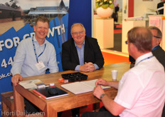 UK Grower and British Tomato Grower's Association board member, Phil Pearson of APS Salads, visiting the booth of Cambridge HOK.