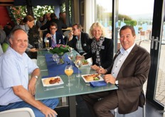 Ger van Burik, Karin Zwinkels van Gemeente Westland en Willem Baljeu