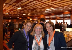 Isabelle Chatagnier (GS1 France), Jane Proctor (CPMA) en Dorien Mouthaan (GS1 Nederland).