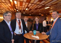 Hans Verheijen (Rozis), Johan den Engelse (Frug I Com), Carl Vermelis (AIM Nederland), Ella Roos (Rozis) en Carlo Bouw (Bouwkracht Consultancy).