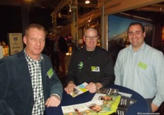 Patrick Boeters, Frank de Koning en Sander Kooij. Met het gangpad er tussen hadden Green Talent en De Drie Koningen weer een mooie grote Steenbergse stand.