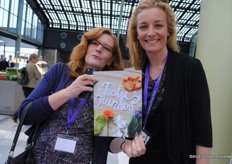 Op het Groentecongres presenteerden Pieternel van Velden en Pauline Verhagen het magazine Trotse Tuinders. De redactie bestaat verder uit Marit Klapwijk en Sanne van Steijn.