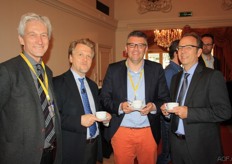 Robert Broadfoot (Fruchthandel), Chris White (Eurofruit), Kristophe Thijs (VLAM Duitsland) en Kaasten Reh (Fruchthandel).