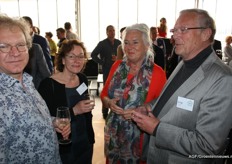 Rick Schoonbeek, Emi Barendse, Etje en Joop Tichelaar (Kiwanis)