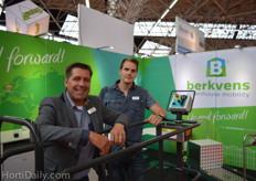 Leon Verkoelen and his collegue Erwin Verbeten of Berkvens