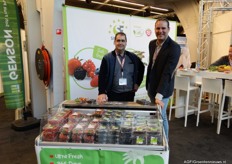 Johan van Alphen en Ralph Bogers van Specialfruit, met speciale aandacht voor merk Berry Fresh