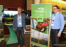 En Frank van Rijk en Frans Angelino van FS Europe bij hun nieuwe plantgroeigeleider