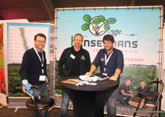 Hendrik Lind van Lindflora met Joost Henselmans, plantenkwekerij Henselmans, en Niels Goossens, Goossen Flevoplant