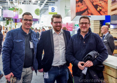 Cor-Jan van der Elzen, Alfie Jackson en James MacPhail van de Britse biochar fabrikant Carbon Gold bezochten de Fruit Logistica.