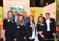 Janine Meester, Joris ten Brink, Eva Wieringa, Kees Tetteroo, Lia van Loon, Marjolein de Vries en Jaco Gelderblom zijn hier nu vast gelged op de foto voor AgroEnergy