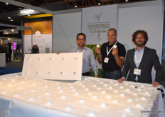 Sami Karam, Salvador Ruiz en Rafael Pereira van H2Hydroponics, een Spaanse start-up die de teelt op water vereenvoudigt.