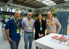 Maarten Verhaegen en Raf Heylen van BelOrta met Masra Magedova en Kristof van Orshargem, Nicolai Fruit & Vegetables NV