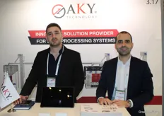 Mehmet Can Kukul en Ugur Akyurek van Aky Technology, actief in machinerie voor zaadbewerking.