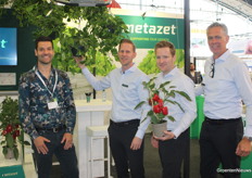 Het Hanging Basket System van Metazet met Luke van Adrichem, Dolf van der Hoeven, Remco Meewisse en Marco van der Weerd.