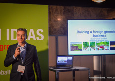 Op het Fresh Ideas-podium nam Eric van der Meer van FoodVentures de luisteraars mee in het proces dat bij het opzetten van teeltbedrijven in ‘onontgonnen’ tuinbouwlanden komt kijken. Een van de tips: “Betaal nooit steekpenningen!”