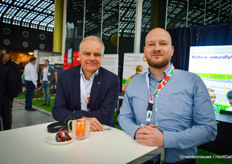 Tussen de presentaties door en ook af en toe tijdens de presentaties was er genoeg ruimte om te netwerken. Op de foto Gert-Jan Van Geest van Eminent Food en Niels Koolstra van Eminent Seeds