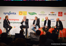 Forum over licht in de tuinbouw met Peter Klapwijk (2Harvest), Piet Hein van Baar (Signify), Theo Tekstra en Leo Lansbergen (Signify)