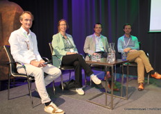 Jan Kamper (Bayer), Corine de Groot (Bejo Zaden), James du Preez (Rijk Zwaan) en Ronald Visser (The Rootstock Company)