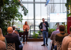 Toen was het tijd om Bodine Baan de introduceren voor haar onderdeel van de meeting